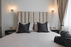Bold St Aparthotel Book Individually or Book 8!