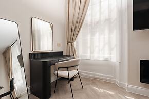 Bold St Aparthotel Book Individually or Book 8!