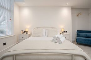 Hideaway W M Sofa Bed Kitchenette Parking