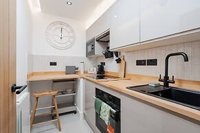 Hideaway W M Sofa Bed Kitchenette Parking