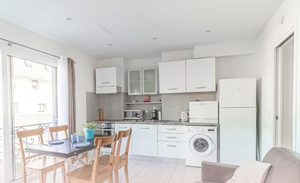 T2 Garden Close to Amenities MC