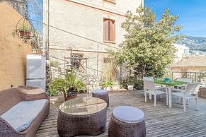T2 Garden Close to Amenities MC