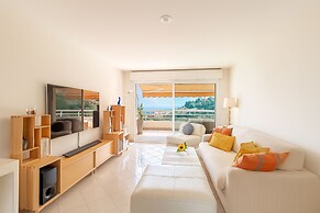 High-end Residence With Pool and Panoramic Views
