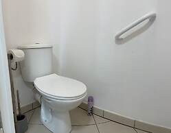 One Bedroom Flat Near Monaco