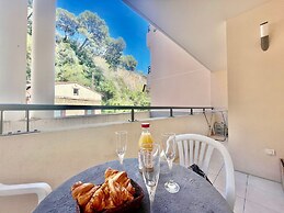 One Bedroom Flat Near Monaco