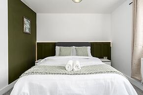 Perfect Booking 3 Bed Spacious Parking