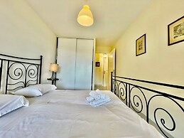 2 Rooms in Luxury Residence Bordering Monaco