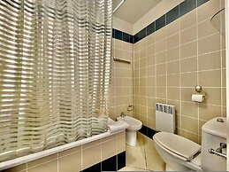 2 Rooms in Luxury Residence Bordering Monaco