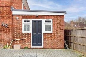 Relaxing Annexe With Garden Access Parking