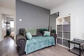 Relaxing Annexe With Garden Access Parking