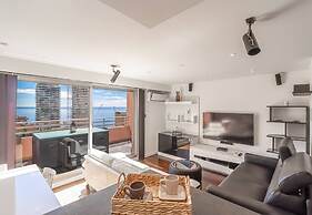 Stunning Renovated 1-bedroom Breathtaking View