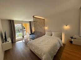 Splendid Studio With Swimming Pool Next to Monaco