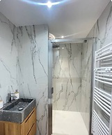 Splendid Studio With Swimming Pool Next to Monaco