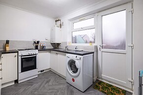 Perfect Booking 2 Bed Home in Hitchin