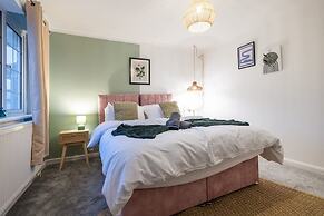Perfect Booking 2 Bed Home in Hitchin