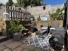 Lovely Home 2 Parking Spaces Castle High St