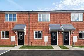 Perfect Booking 3 Bed With Driveway Parking