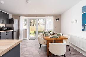 Perfect Booking Private Garden Large Parking