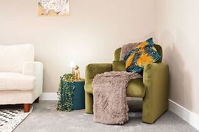 Perfect Booking Private Garden Large Parking