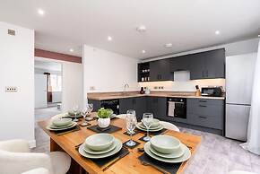 Perfect Booking Private Garden Large Parking