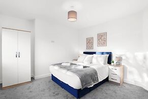 Perfect Booking 5 min Drive to Blyth Beach