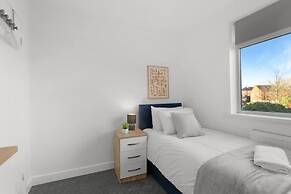 Perfect Booking 5 min Drive to Blyth Beach
