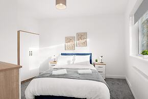 Perfect Booking 5 min Drive to Blyth Beach