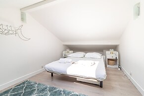 Beausoleil Charming Apartment