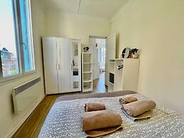 Charming T2 - 2 Minutes Walk From Monaco
