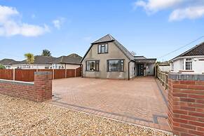 Southampton Getaway Huge Home Garden Sleeps 10