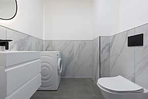 Southampton Getaway Huge Home Garden Sleeps 10