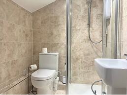 Ipswich City Centre Stay 2BR 2bath Flat for 6 Guests