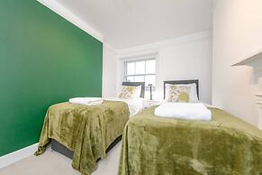 Ipswich City Centre Stay 2BR 2bath Flat for 6 Guests