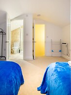 Ipswich City Centre Stay 2BR 2bath Flat for 6 Guests
