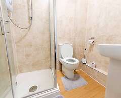 Central Ipswich Stay for 4 Budget-friendly Convenient