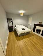 4BR 2bath Home in Colchester Perfect for Big Group