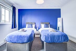 Hull Haven 4bed 2bath With Free Parking Sleeps 8