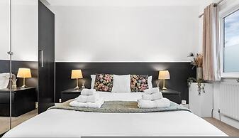 Powder Mill Retreat - 2BR Modern Flat for 4