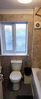 Spacious 3BR Haven in Tilbury With Free Parking