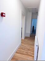 Spacious 6-bedroom Property With Ensuite Perfect for Groups