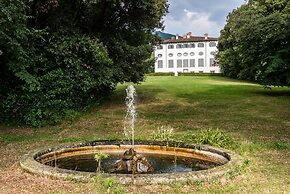 Botticelli Executive Apartament Villa Guinigi