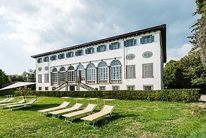 Botticelli Executive Apartament Villa Guinigi