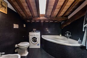Caravaggio Deluxe Apartment Villa Guinigi