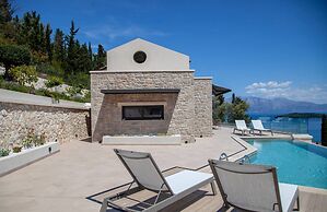 Smirties Villa Phaena 2bed