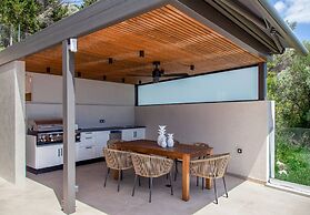 Smirties Villa Phaena 2bed