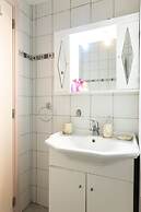 Sinani Beachfront Gems Rhodes Jacuzzi Retreat