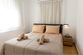 Sinani Beachfront Gems Rhodes - Jacuzzi Apartment