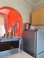 1 Bed Flat - Sleeps 2 - Parking - Wifi