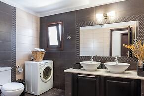 Revery Villa & House