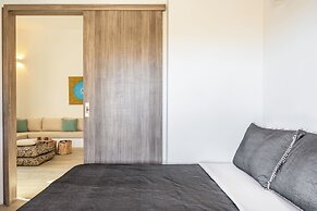 Revery Villa & House